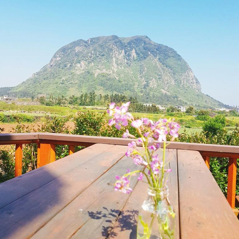 Sweetsalt Villa Сеогвипо Екстериор снимка
