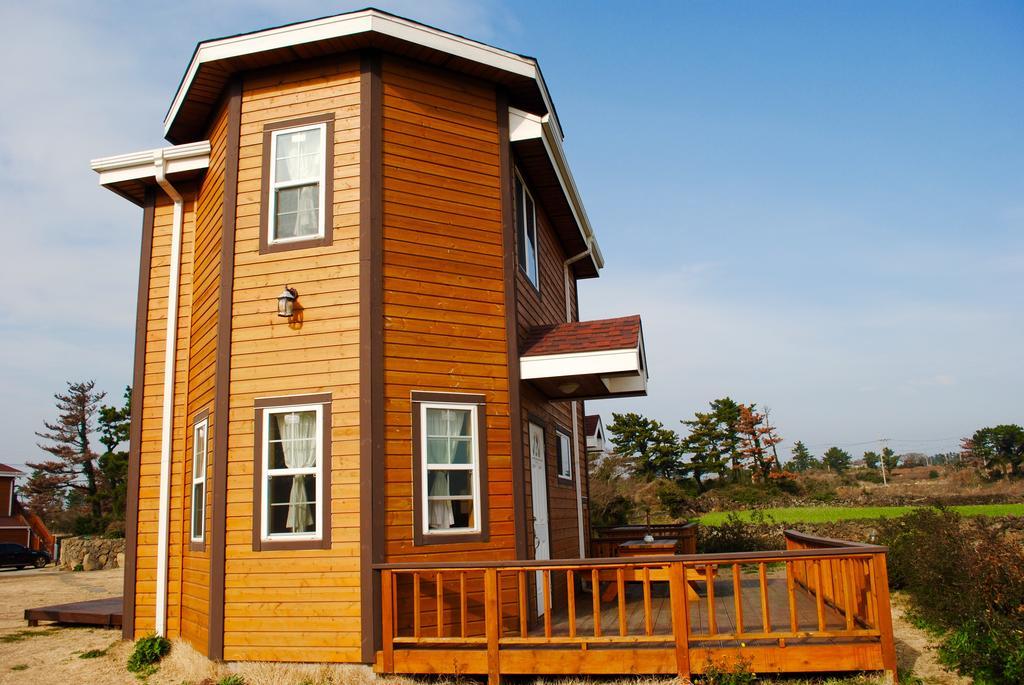 Sweetsalt Villa Сеогвипо Екстериор снимка