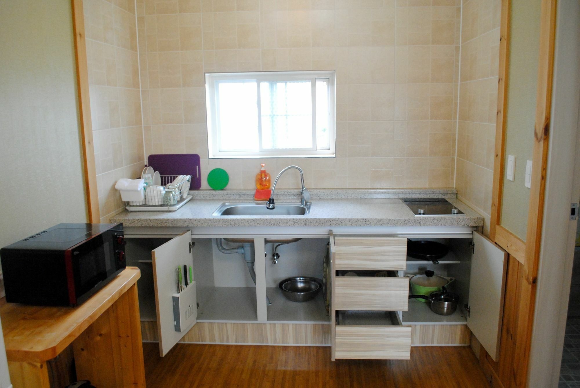 Sweetsalt Villa Сеогвипо Екстериор снимка